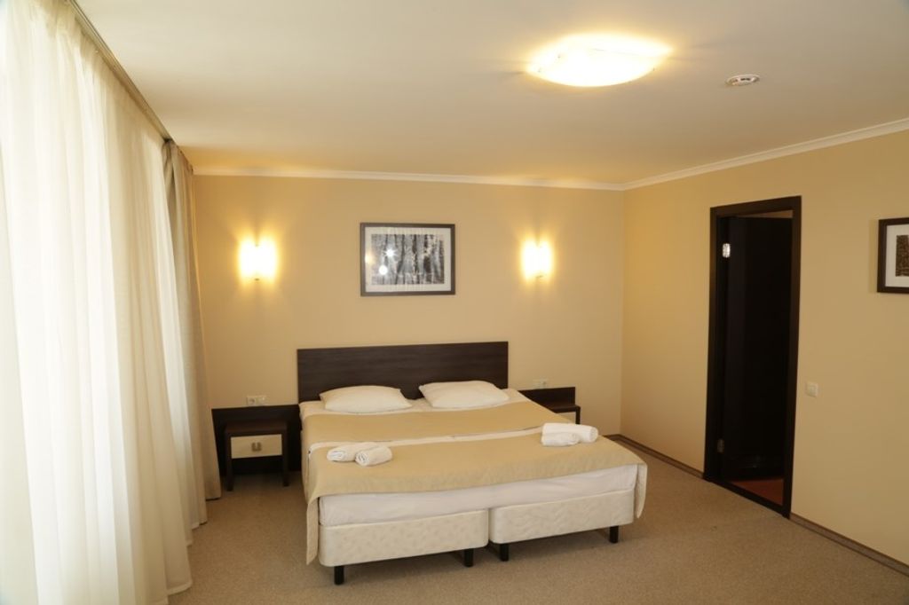 Двухместный номер с 2 отдельными кроватями джуниор сюит