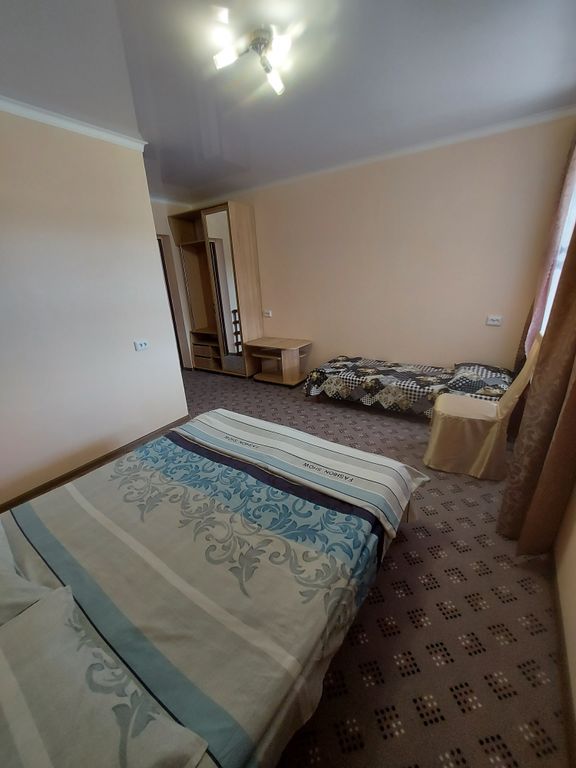 Трёхместный номер эконом