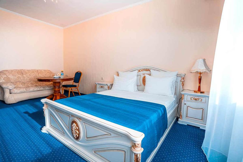 Двухместный номер с 1 кроватью сюит с панорамой на море