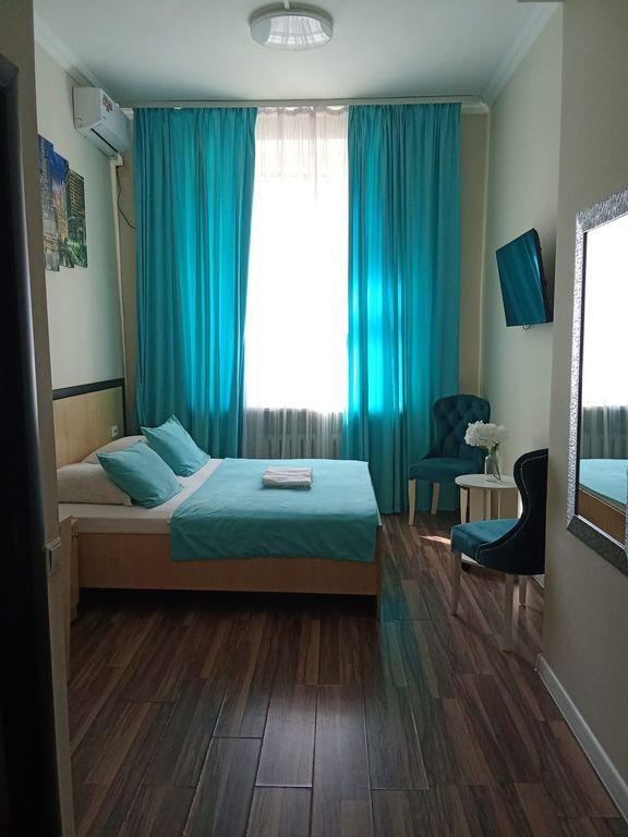 Двухместный номер с 1 кроватью улучшенный с видом на город