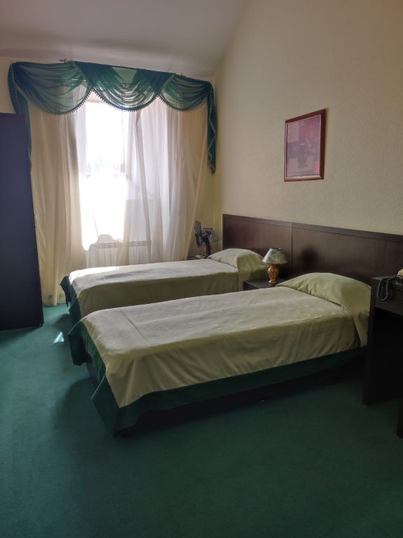 Двухместный номер с 2 отдельными кроватями стандарт