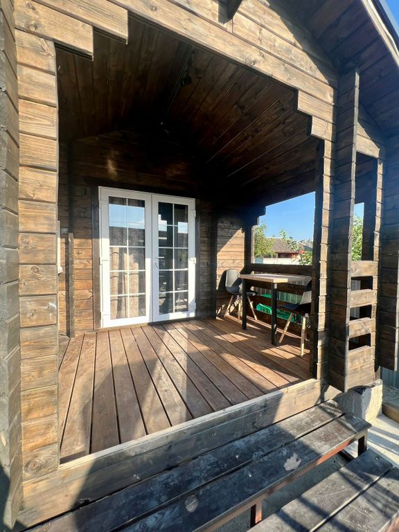 Дом на двоих на побережье Азовского моря со своей кухней