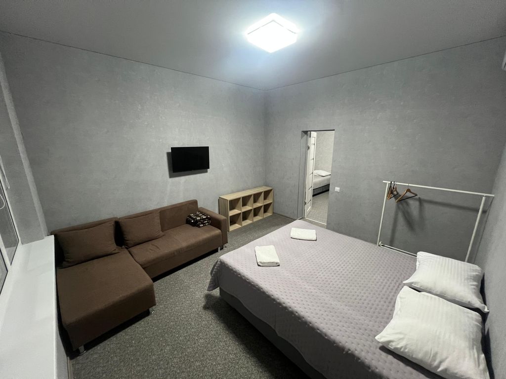 Четырёхместный номер стандарт с видом на горы