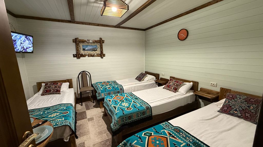 Дом шале четырёхместный