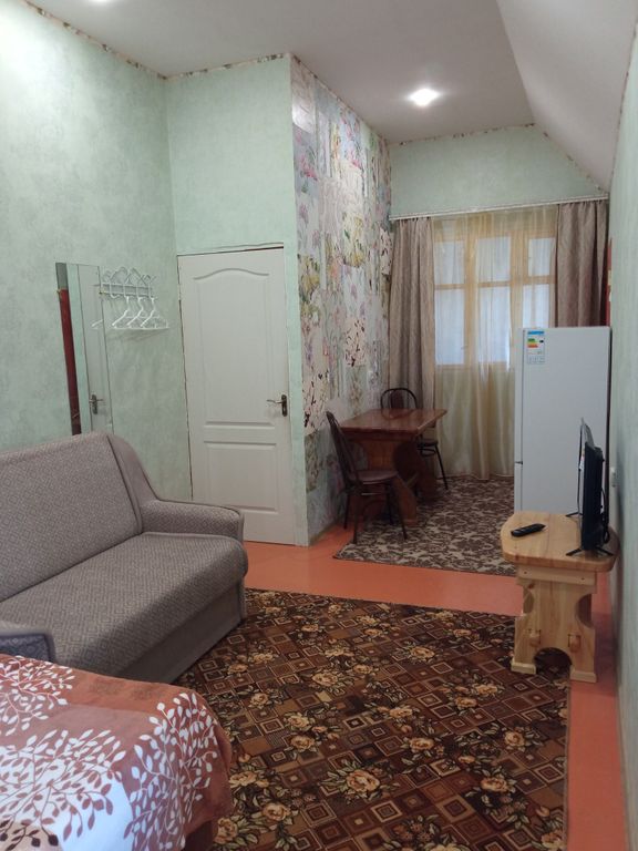 Двухместный номер с 2 отдельными кроватями с доп. спальным раскладным диваном