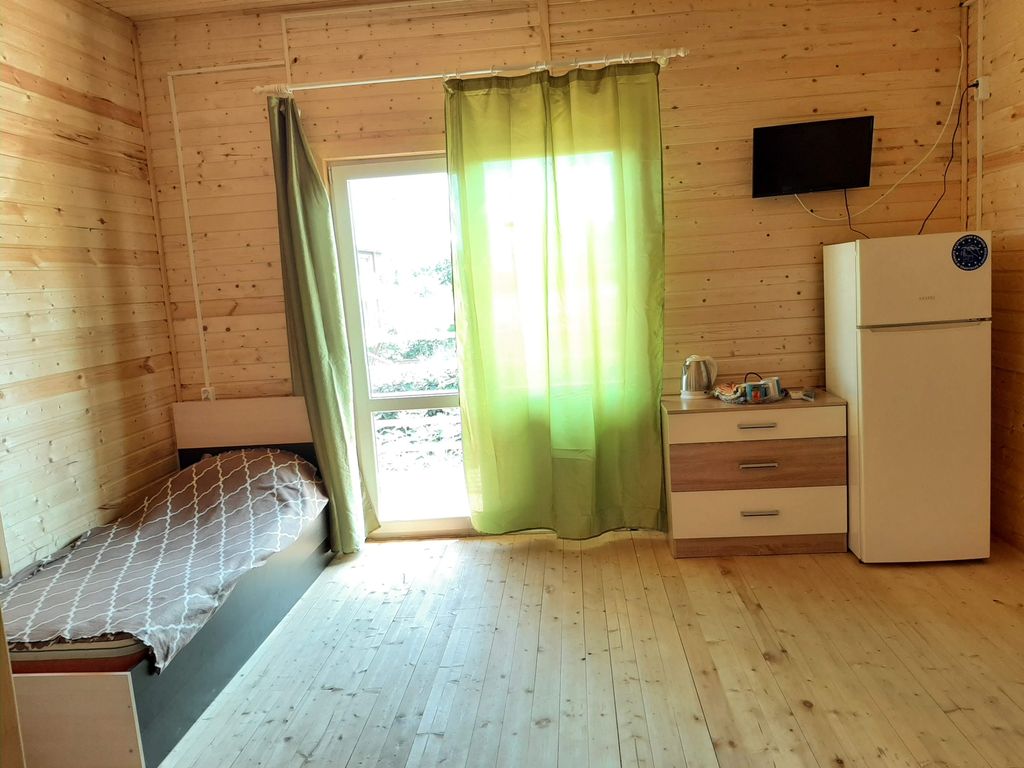 Семейный номер wooden house