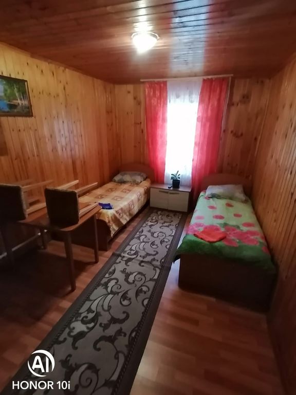 Двухместный номер с 2 отдельными кроватями эконом с видом на горы