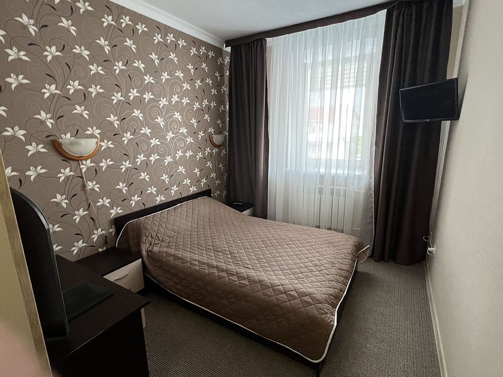 Одноместный номер комфорт +