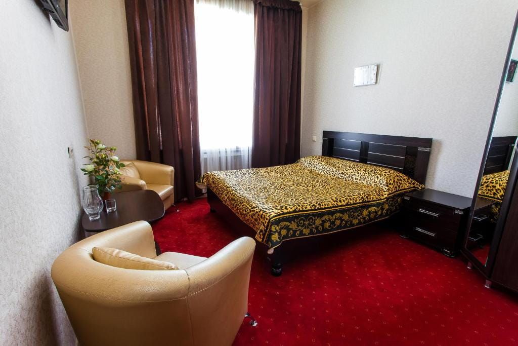 Двухместный номер с 1 кроватью полулюкс