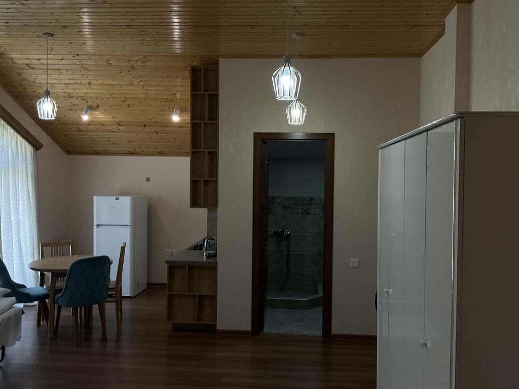 Семейный номер люкс с видом на горы