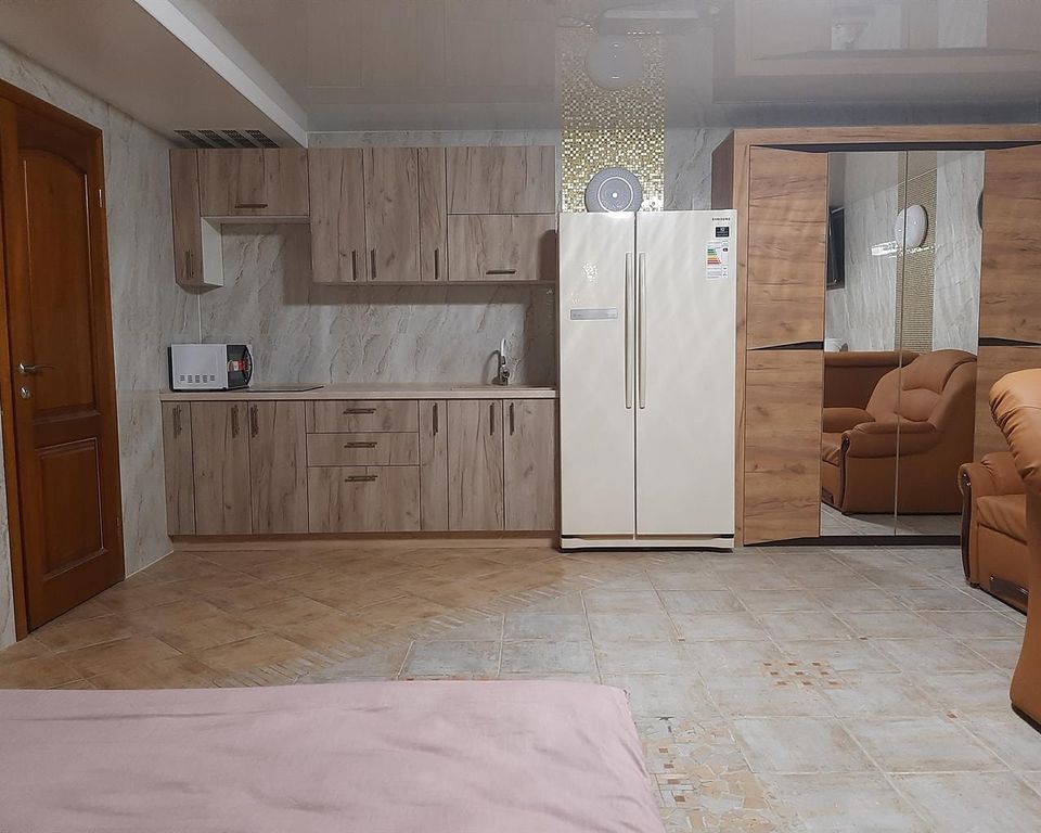 Апартаменты с баней (в цоколе, без окон)