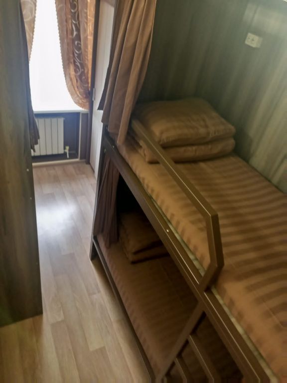 Четырёхместный номер Четырёхместный номер