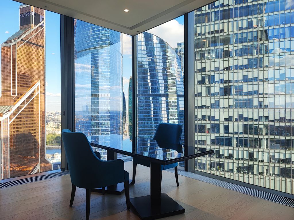 Апартаменты двухкомнатный люкс 36 этаж ЖК Neva Towers