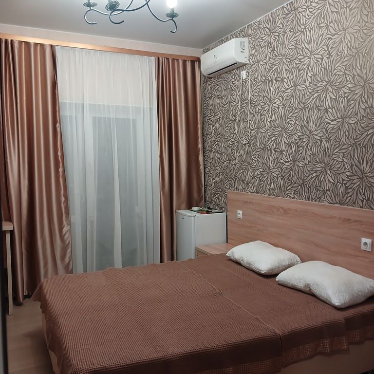 Трёхместный номер 22