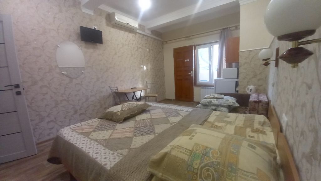 Трёхместный номер люкс