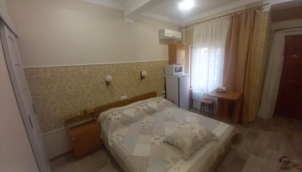 Трёхместный номер люкс