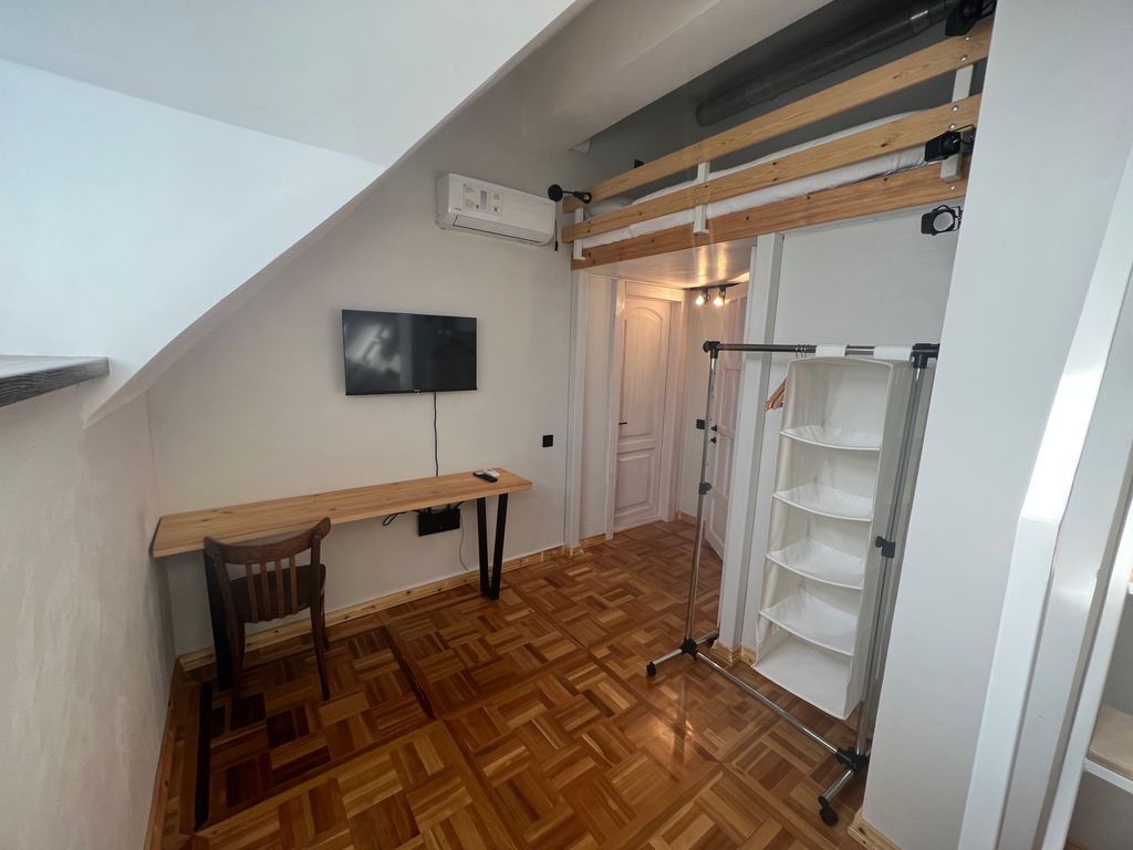 Двухместный номер с 1 кроватью молодежный