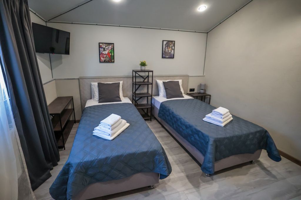 Двухместный номер с 2 отдельными кроватями стандарт