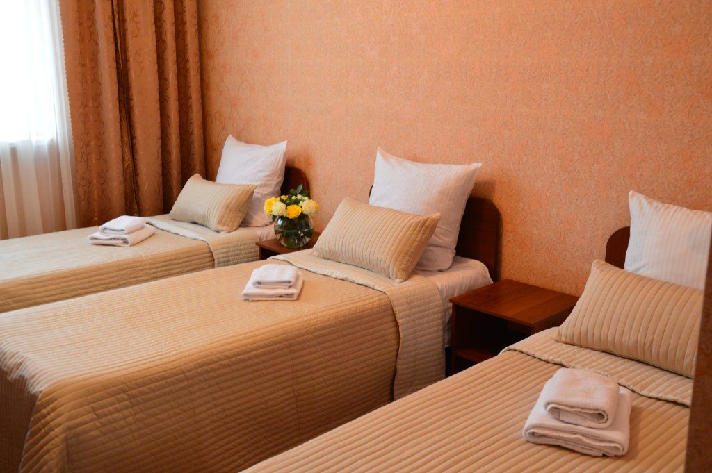 Трёхместный номер стандарт