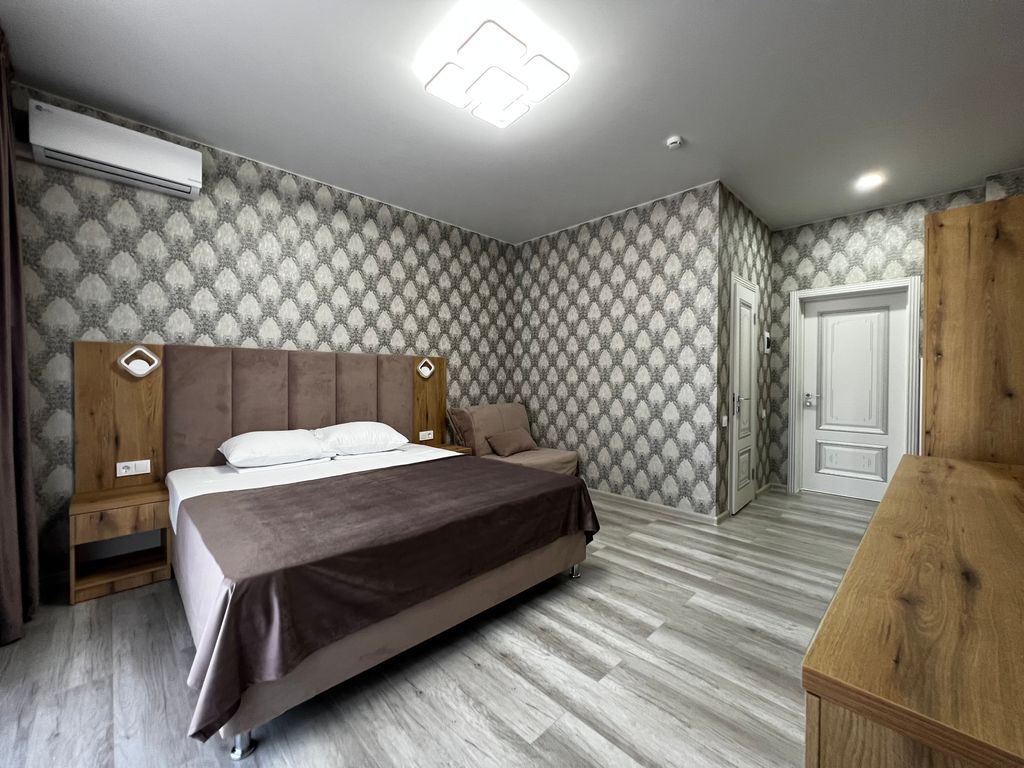 Двухместный номер с 1 кроватью улучшенный