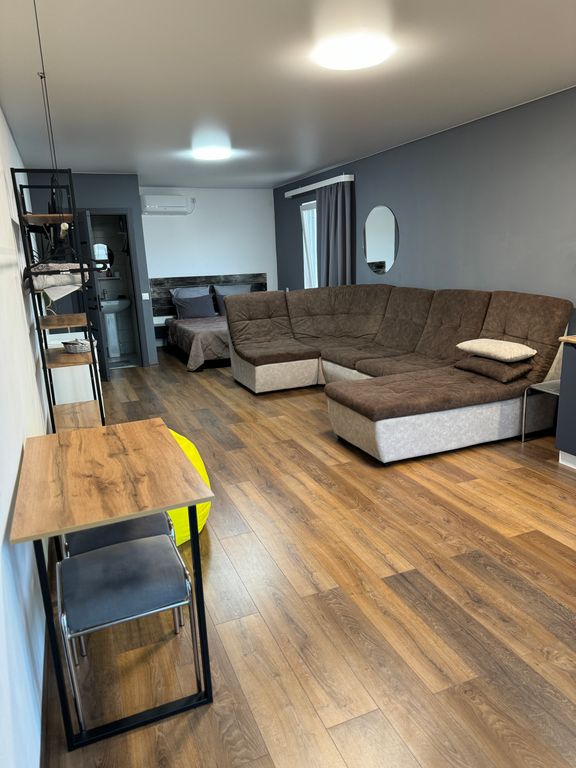 Семейный номер люкс с видом на горы