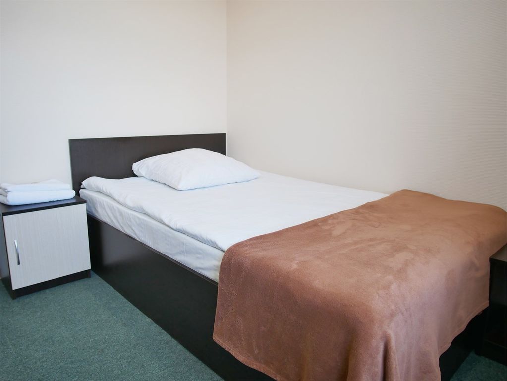 Одноместный номер улучшенный Б (сан.узел на 2 номера в блоке)