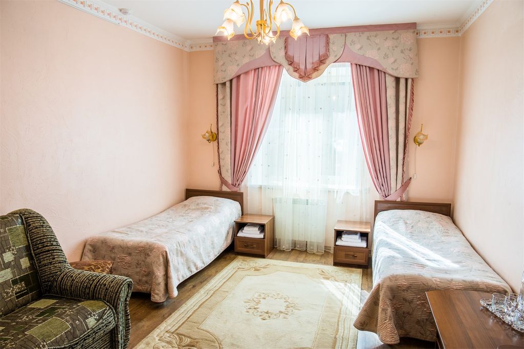 Двухместный номер с 2 отдельными кроватями делюкс в основном корпусе