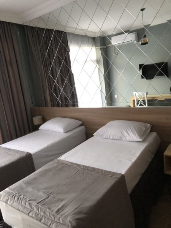 Двухместный номер с 2 отдельными кроватями standard с балконом