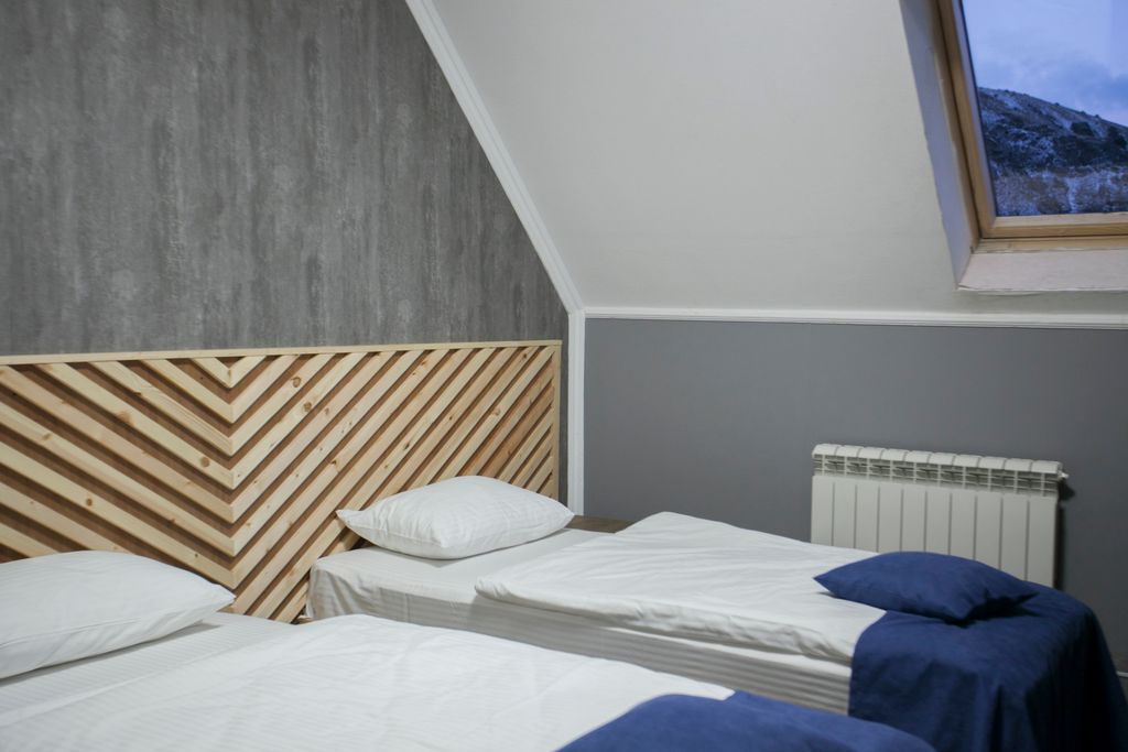 Семейный номер двухкомнатный четырехместный на 5м этаже