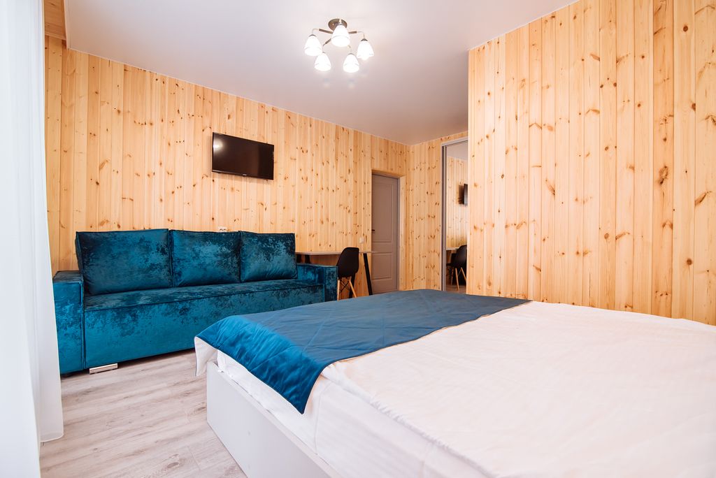 Четырёхместный номер Полулюкс