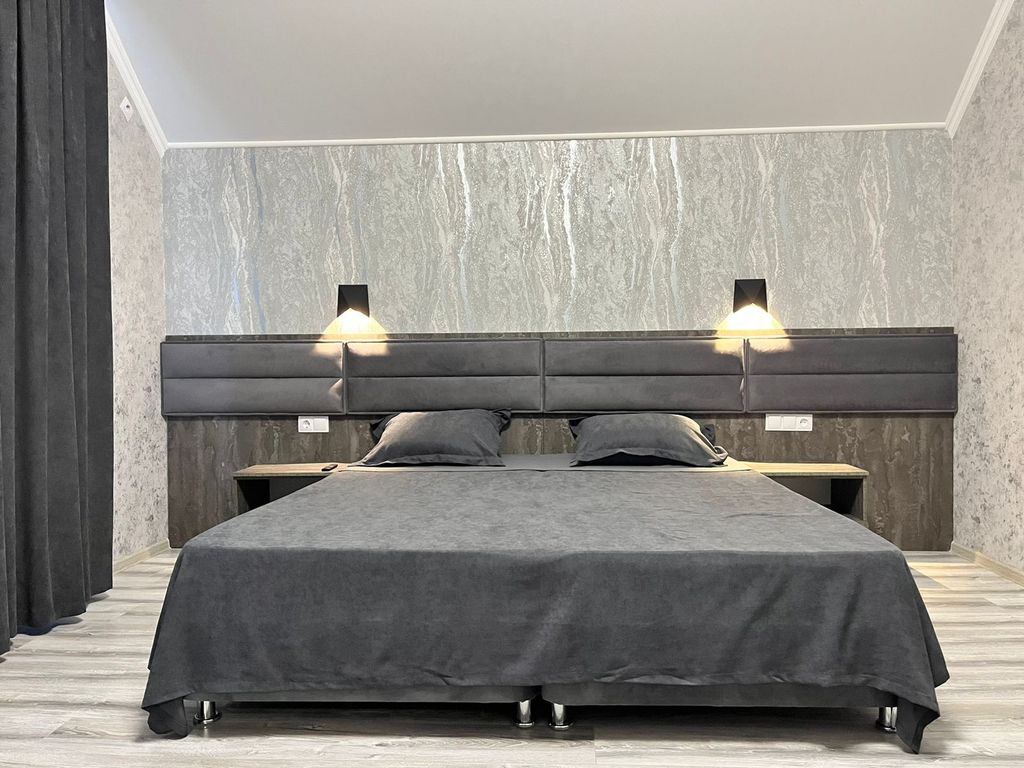 Семейный номер Шестиместный Улучшенный с видом на горы