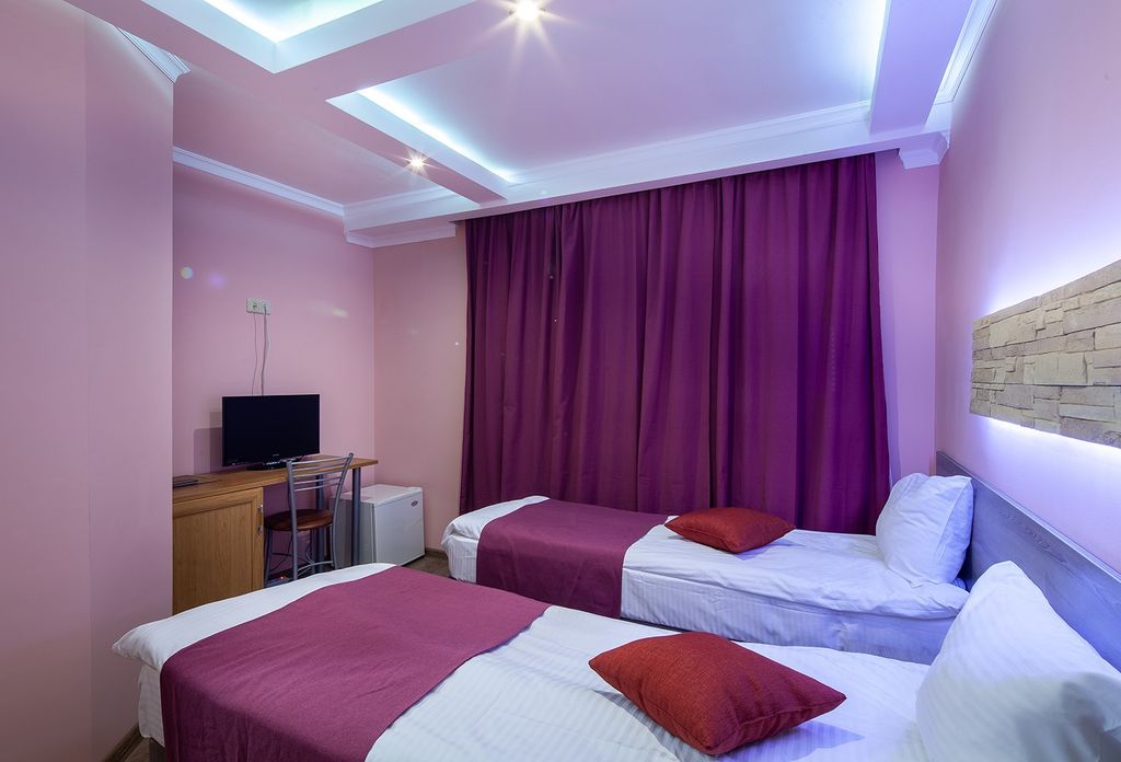 Двухместный номер с 2 отдельными кроватями стандарт