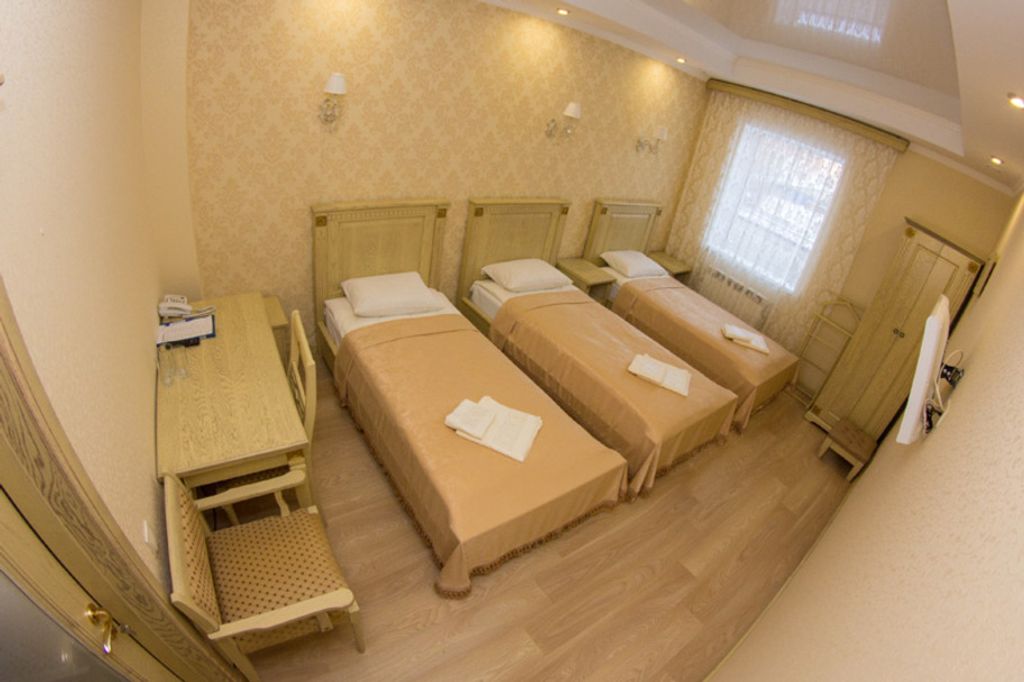 Трёхместный номер Комфорт