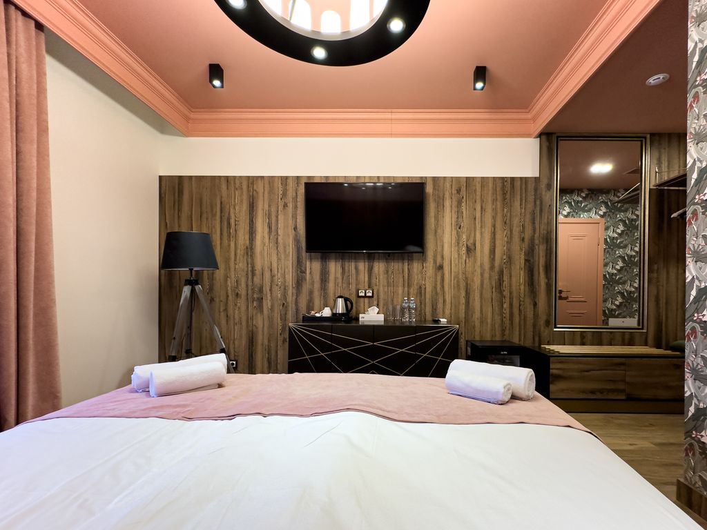 Двухместный номер с 2 отдельными кроватями улучшенный с видом на город