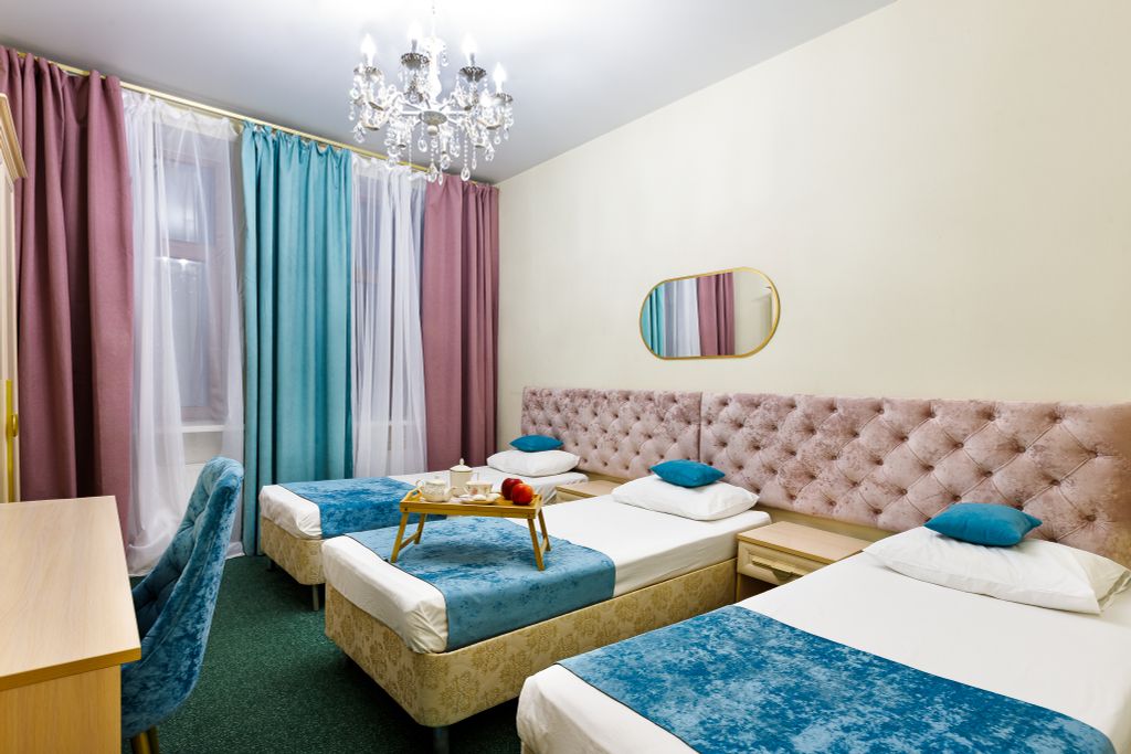 Трёхместный Семейный улучшенный с личным санузлом