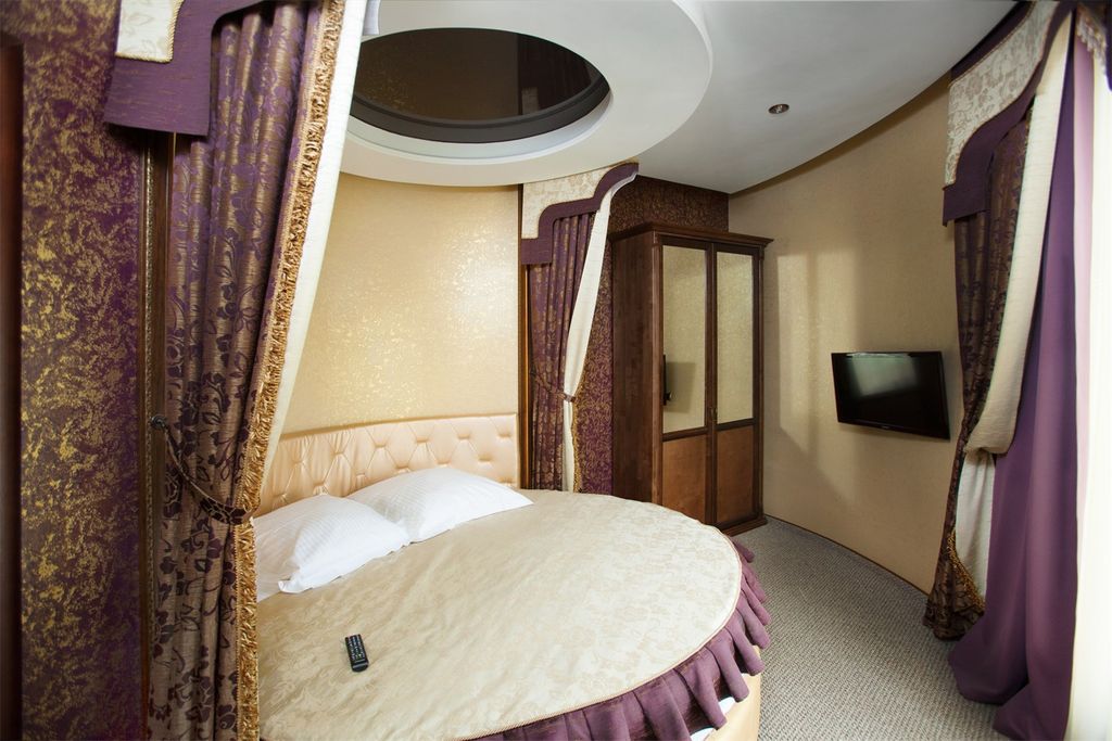 Двухместный номер с 1 кроватью люкс