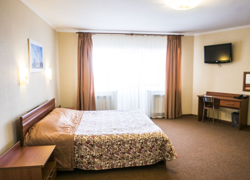 Четырёхместный номер бунгало Люкс