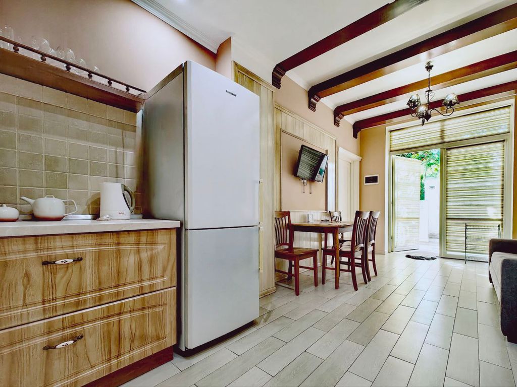 Апартаменты люкс 06