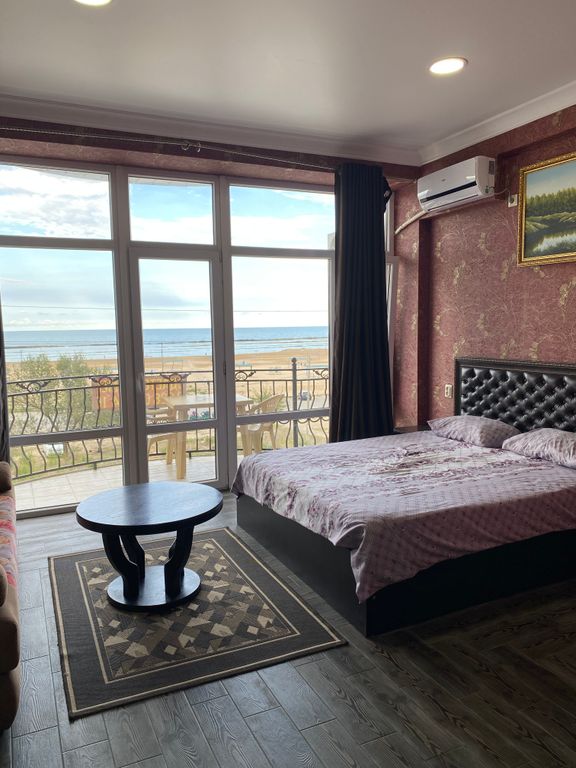 Семейный номер люкс с видом на море