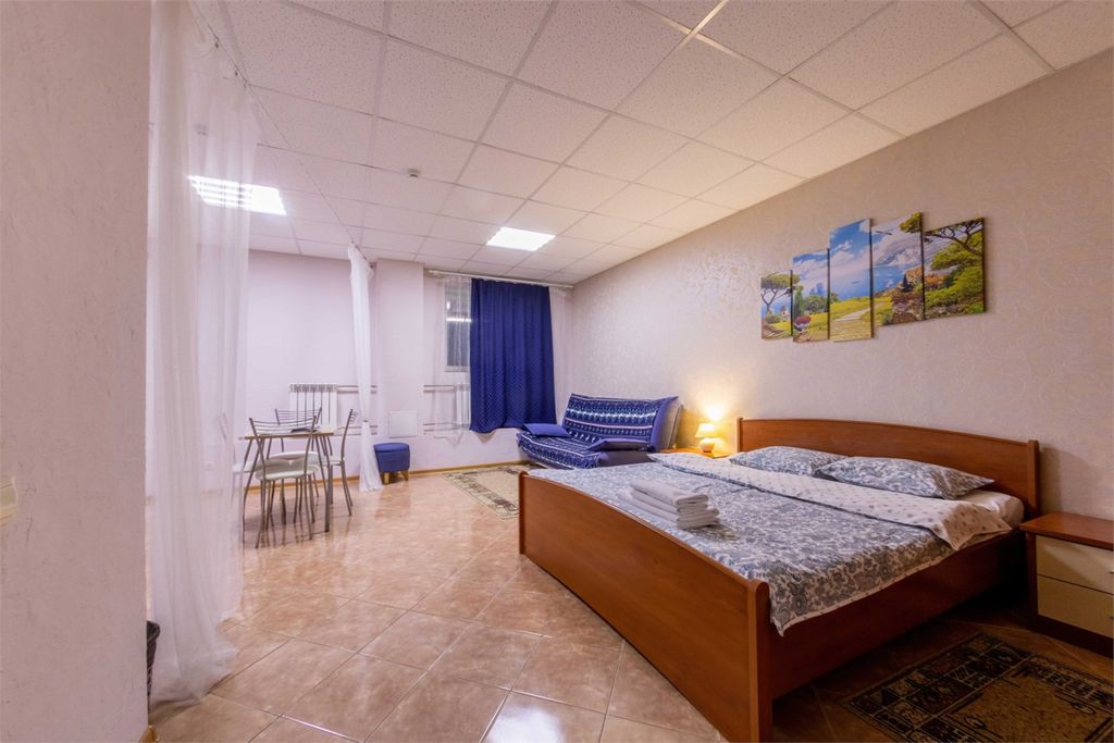 Трёхместный номер студия