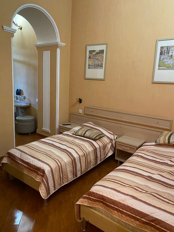 Двухместный номер с 2 отдельными кроватями улучшенный