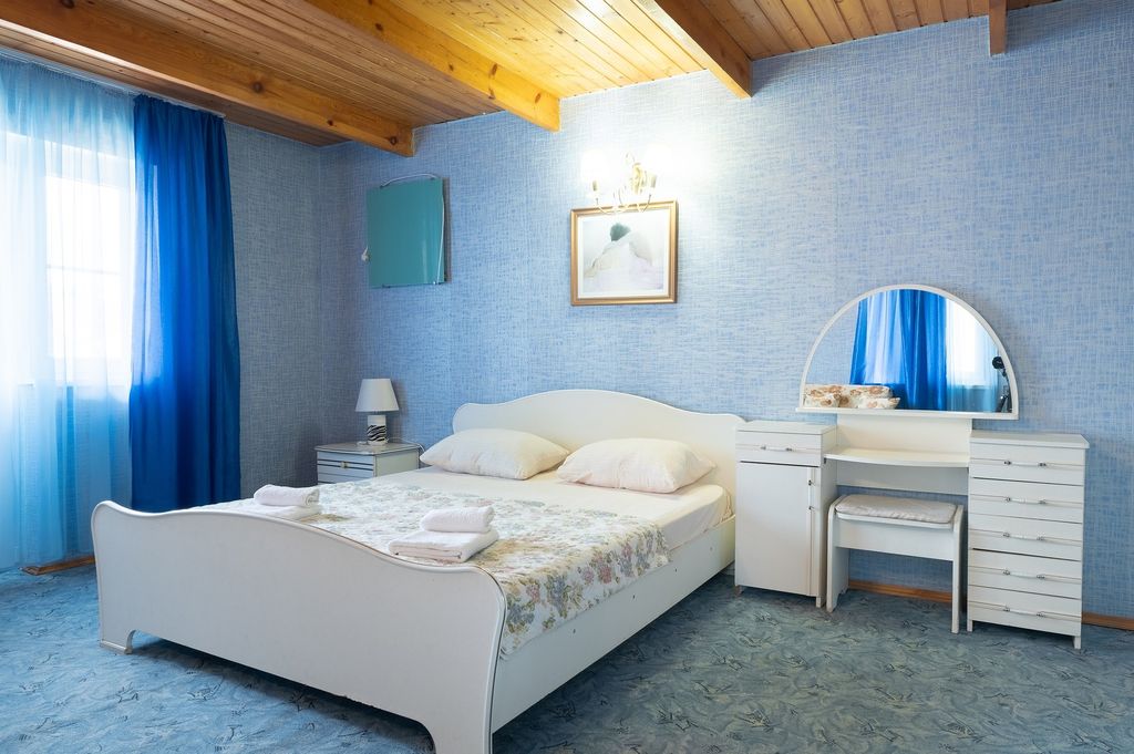 Трёхместный номер стандарт