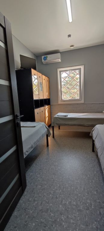 Трёхместный номер Койко-место в трехместном смешанном номере