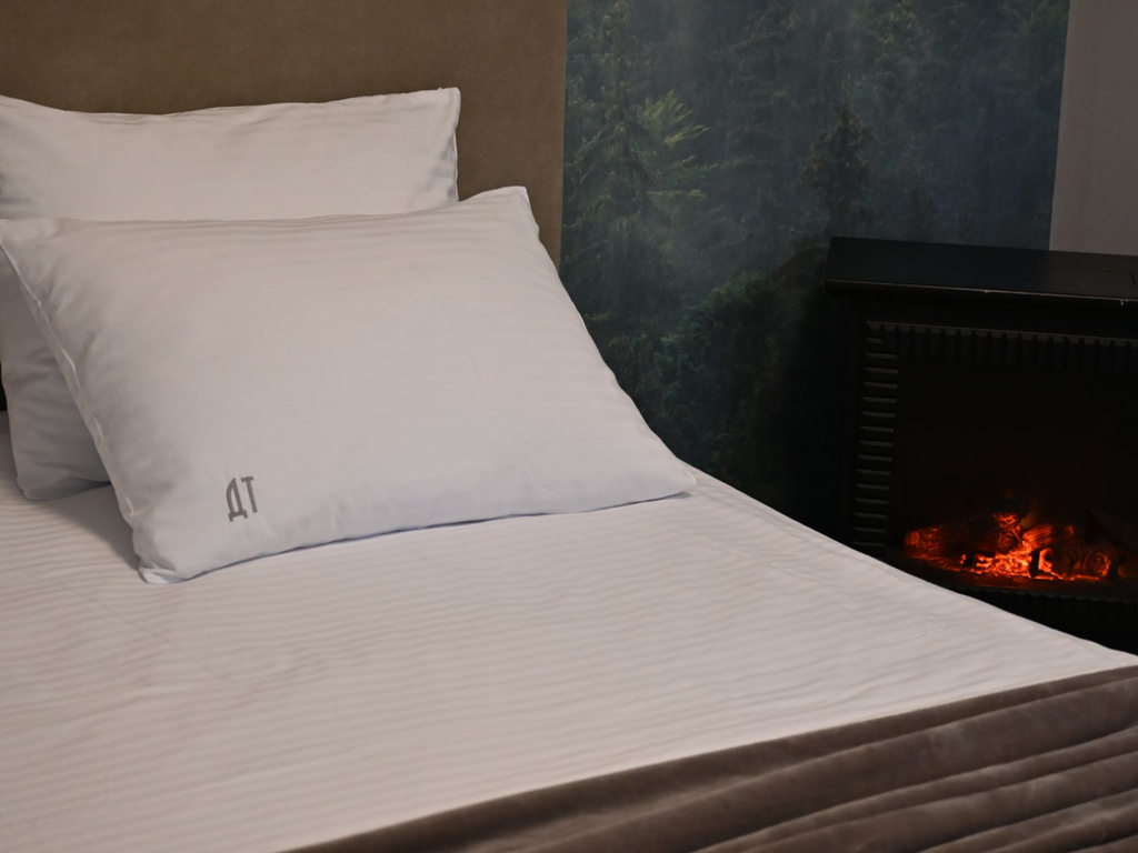 Дом Дом с камином и беседкой