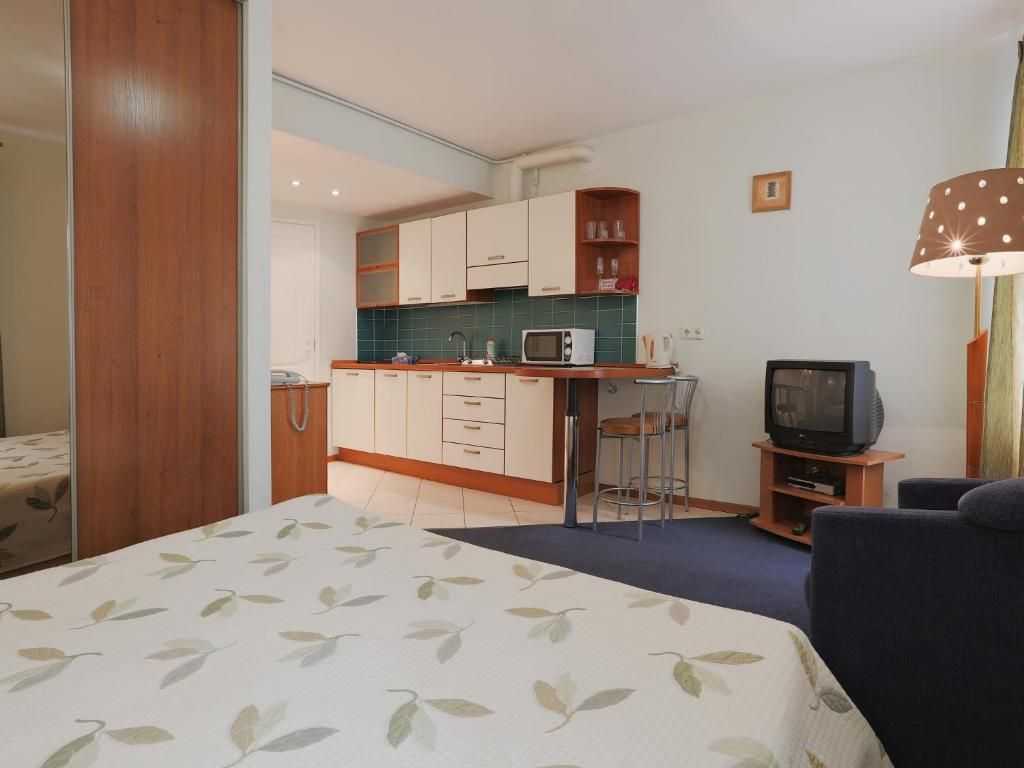 Апартаменты №8 double/twin