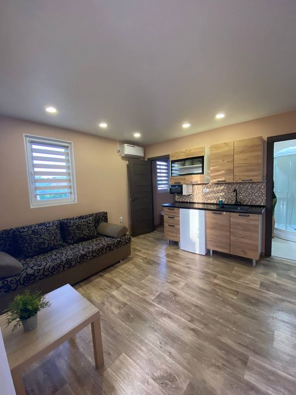 Четырёхместный номер на 2 этаже с кухней и санузлом