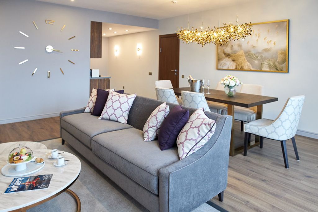 Четырёхместный номер президентский люкс с видом на Финский залив