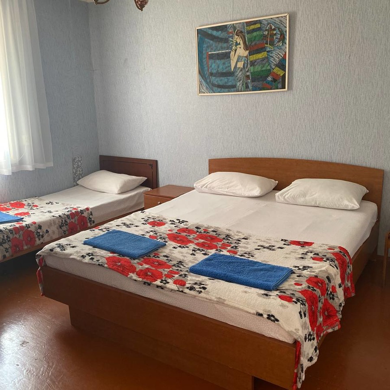 Трёхместный номер эконом