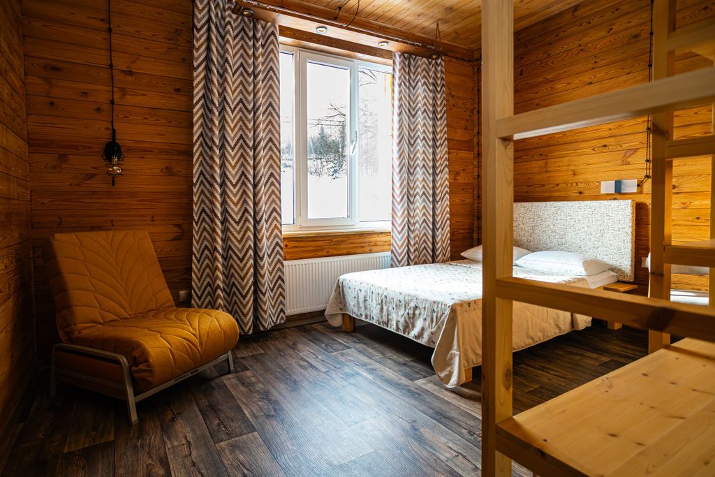 Семейный номер Втроем веселее