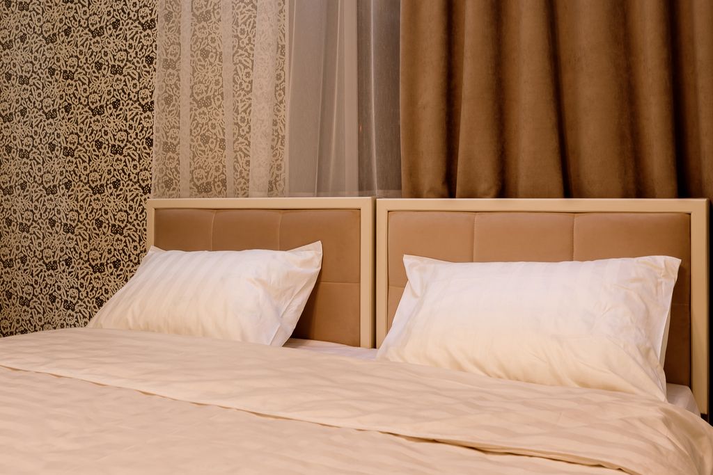 Двухместный номер с 2 отдельными кроватями полулюкс 4